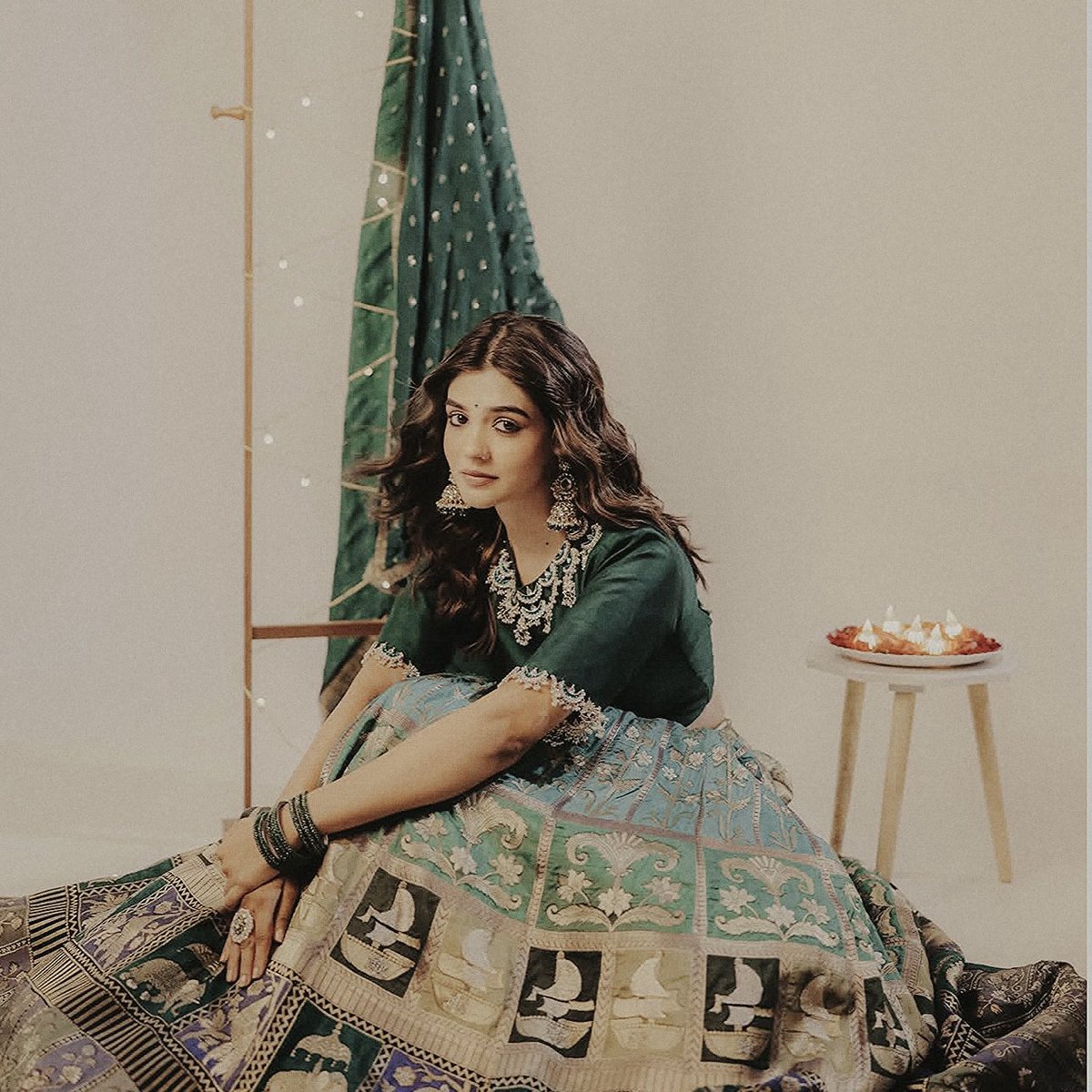 So graceful 🌙🪷

#PranaliRathod