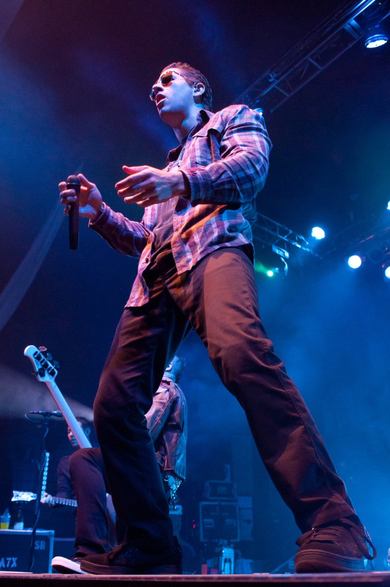 Daily M. Shadows (@mshadzinaction) on Twitter photo 