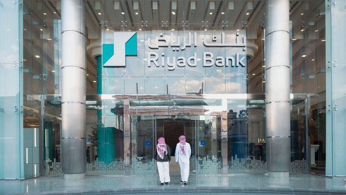 عاجل | أرباح بنك الرياض ترتفع 1.25% على أساس سنوي إلى 2.69 مليار ريال في الربع الثالث متجاوزة التوقعات. صافي الأرباح الفصلية يزيد 3.5% مقارنة مع الربع الماضي. ربح 9 أشهر يصعد 10% إلى 7.77 مليار ريال 