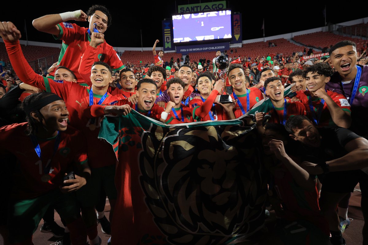 FIFAcom's tweet image. Celebrating Morocco&apos;s first-ever FIFA tournament win 🙌

@EnMaroc beat six-time winners Argentina to claim the FIFA U-20 World Cup title in Chile 🏆
