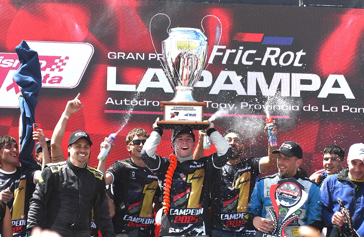 Vuelta Previa tweet media