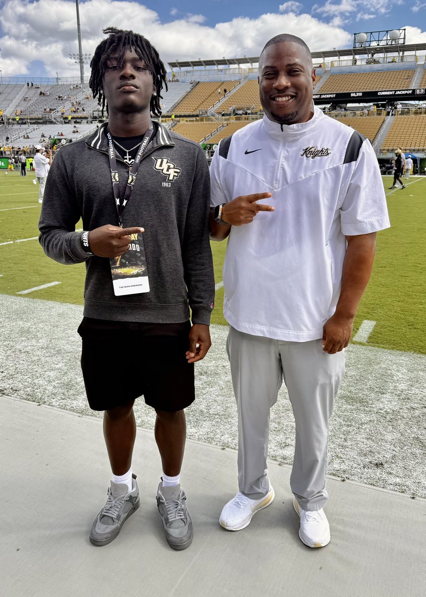 I had a great time at UCF this past weekend thank you <a href="/UCF_Football/">UCF Football</a> for the love and thank you for the game invite <a href="/JerisMcIntyre/">Jeris McIntyre</a> <a href="/CoachBeerUCF/">Ryan Beer</a>