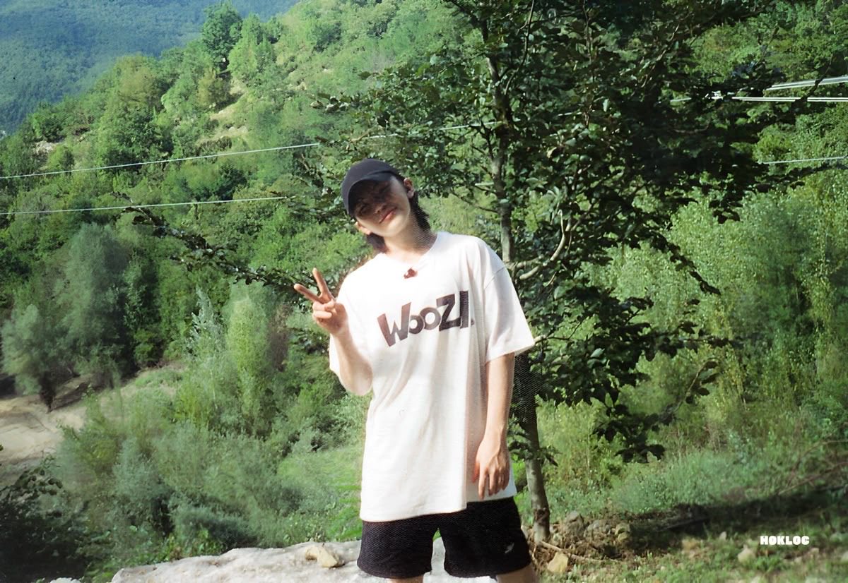 #2025MAMAVOTE #SEVENTEEN 

자유로운 이지훈이 좋다