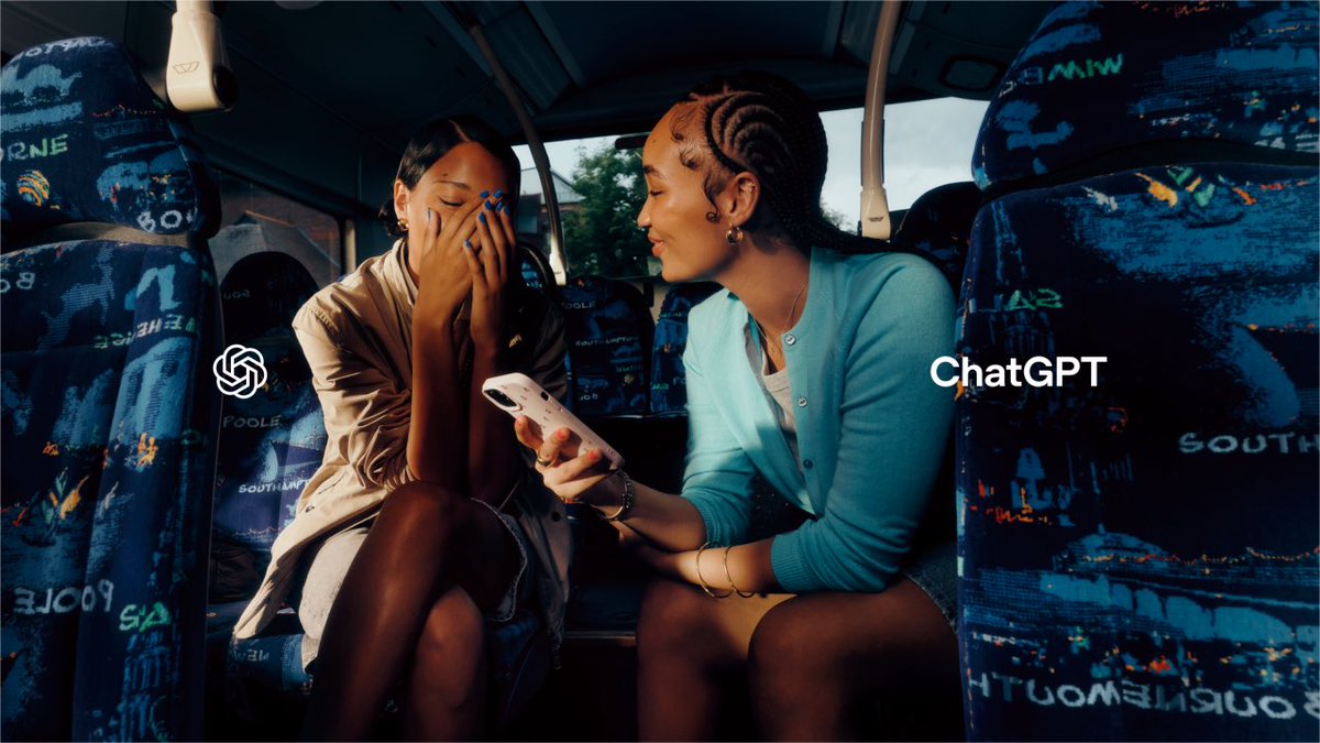 ‎هليّـل tweet media