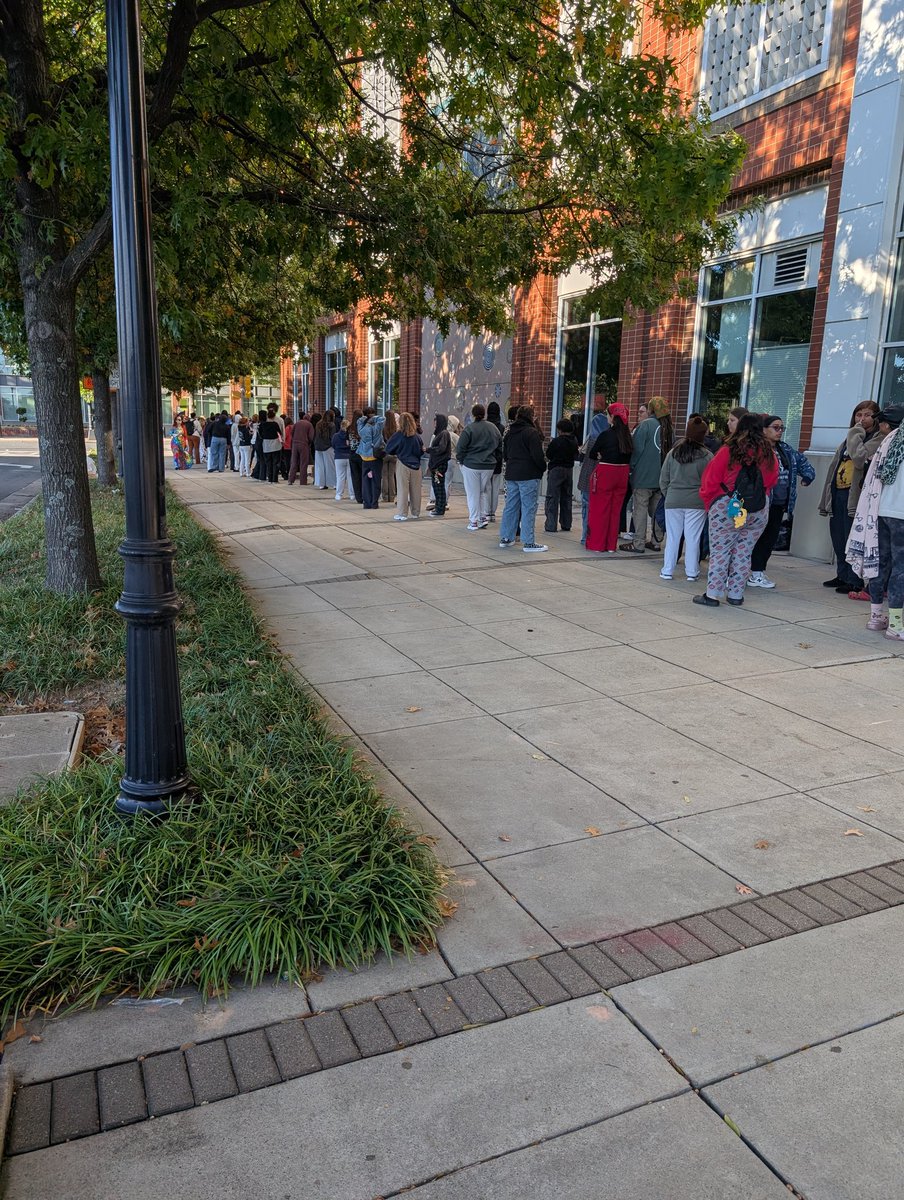 Showed up to Billie Eilish mad early and got so much misinformation about where the "official" line is that we ended up pretty much being in the back  😔. And drove 15 hours to get here. Trying to be a good dad 🤣😀 Billie Eilish Camping next time for my daughter 🤣😂