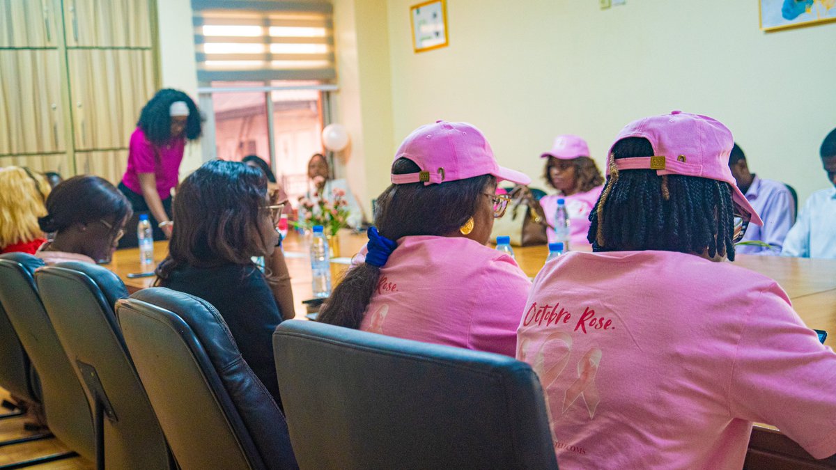 𝐎𝐜𝐭𝐨𝐛𝐫𝐞 𝐑𝐨𝐬𝐞 𝐜𝐡𝐞𝐳 𝐌𝐚𝐭𝐫𝐢𝐱 𝐓𝐞́𝐥𝐞́𝐜𝐨𝐦𝐬
Des collaborateurs sensibilisés, un espace bienveillant renforcé.