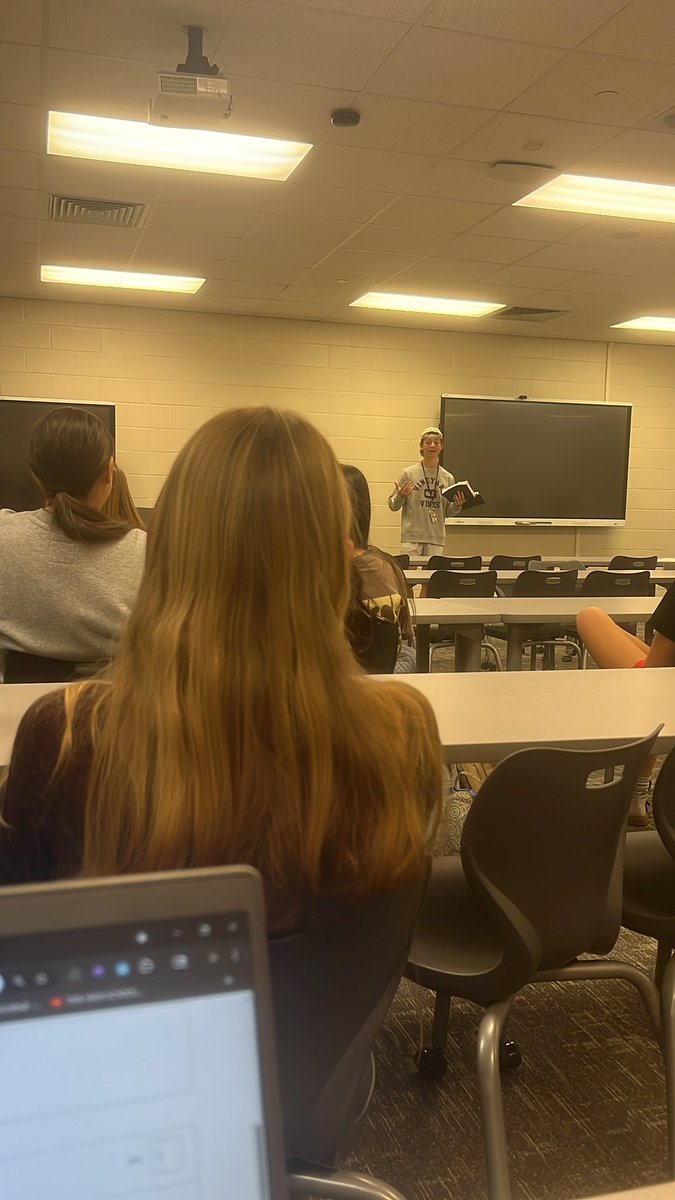 FHS Softball tweet media