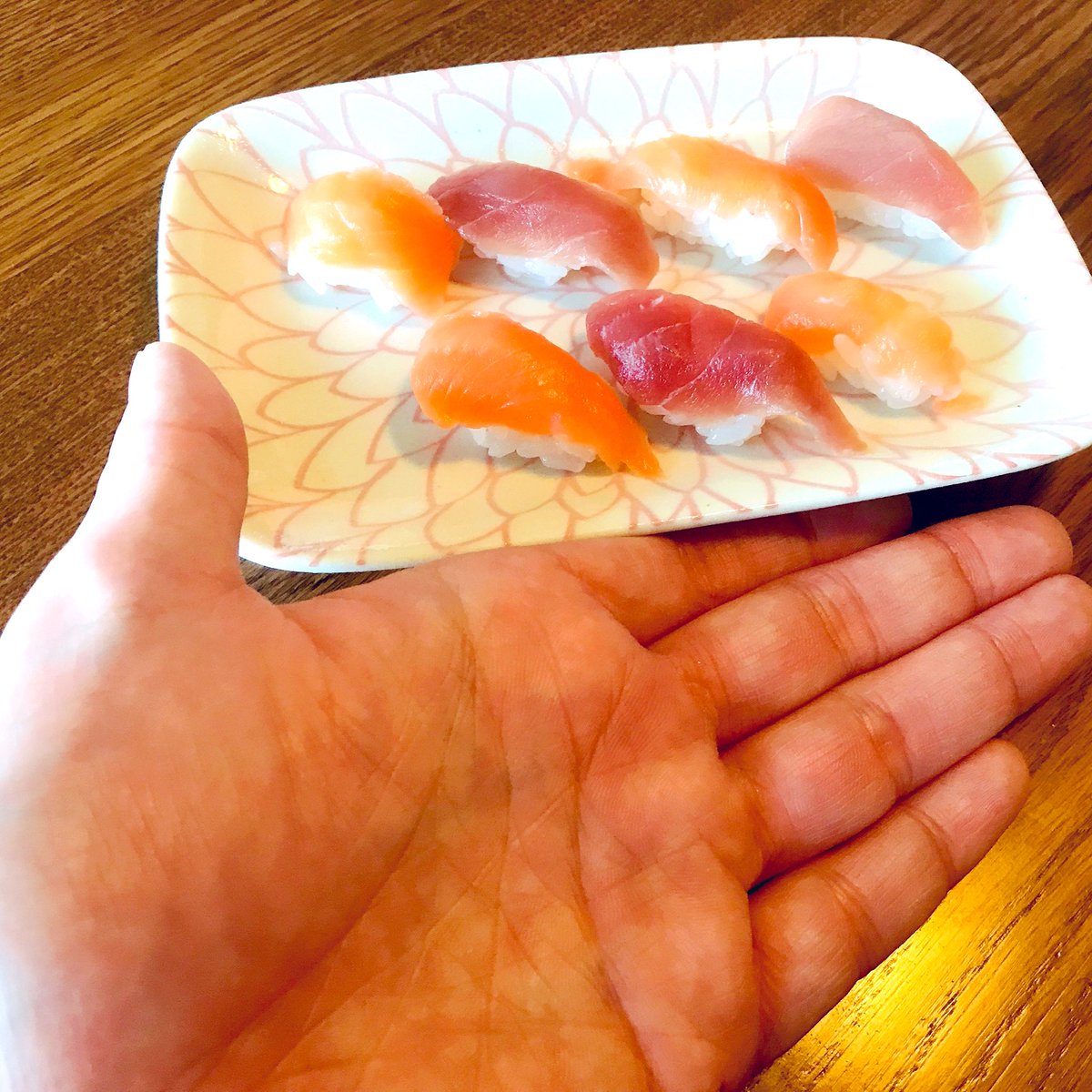 🍣道井 良樹・寿司！相撲！役者！ tweet media