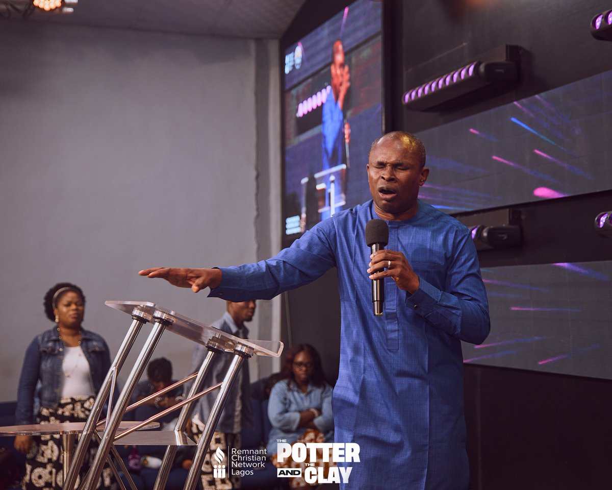 This was one Threshing Floor meeting we’ll never forget.🔥
God released fresh grace to persevere in the place of prayer, and our souls were deeply refreshed. 

Truly, strength is renewed where hearts bow in surrender

#ThreshingFloor #RCNLagos #RevivalFire #PrayerAltar #RCNGlobal