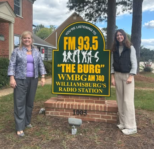 Lydia Best is a student at William &amp; Mary studying neuroscience and a volunteer for the #walk2endalz  Williamsburg. She spoke w/Lisa Granger on WMBG. Check out the interview &amp; join us at the Walk THIS Saturday, Oct. 25. alz.org/sevawalks

wmbgradio.com/makingadiffere…