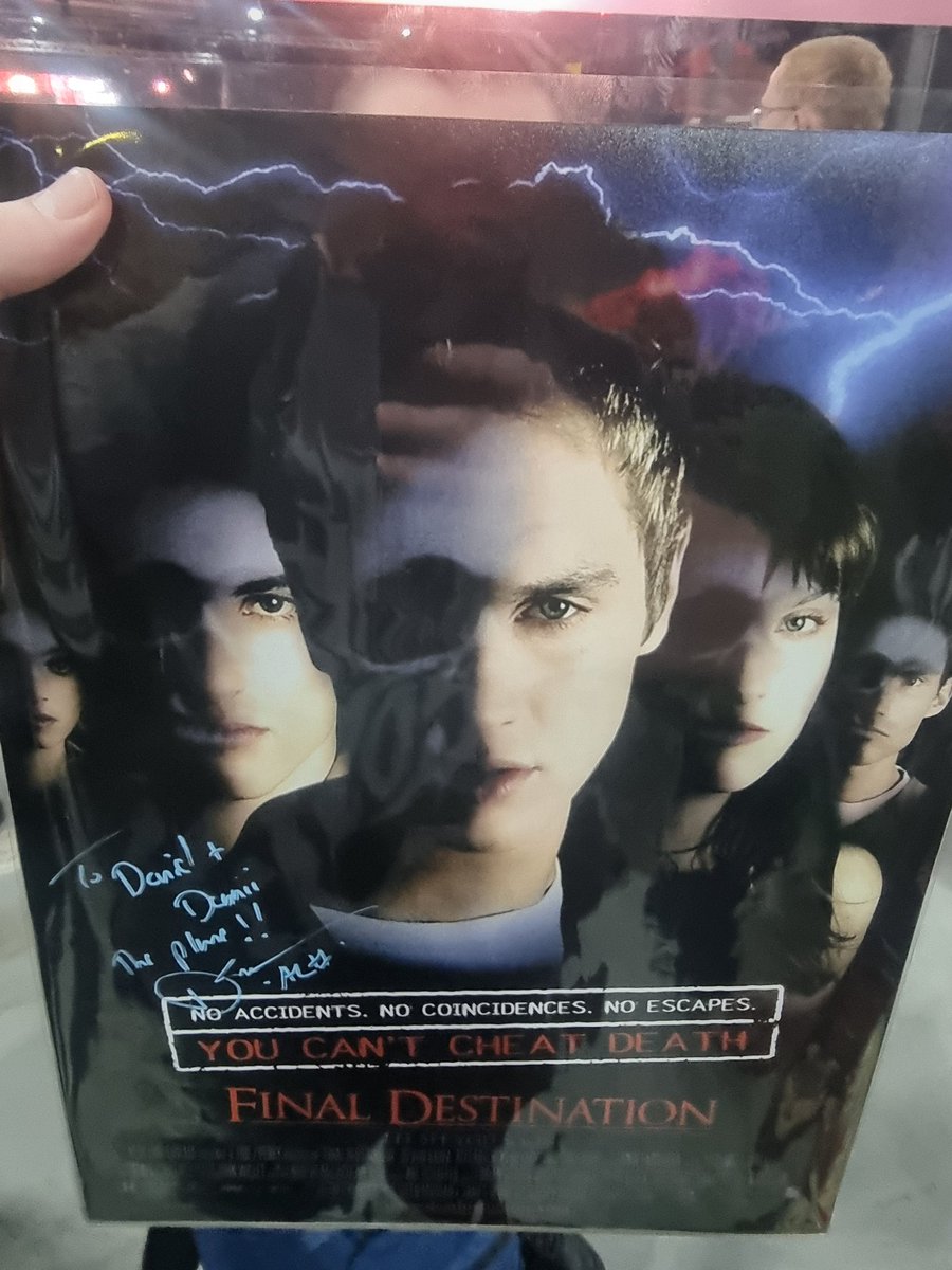 BloodMoon : Dan Offerings tweet media