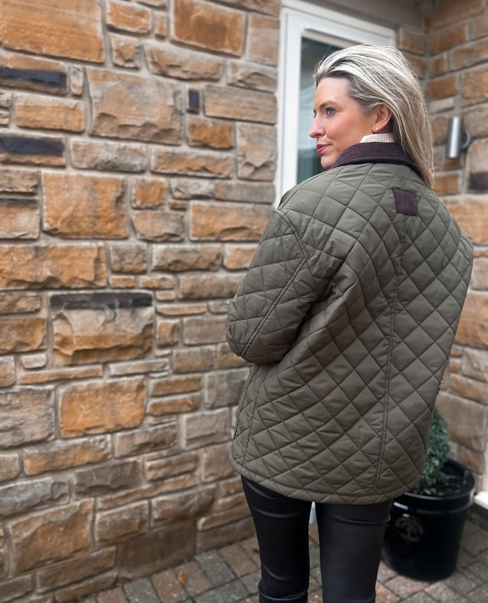 BlueVanillaUK's tweet image. The Country-Style Jacket we all have our eyes on atm 👀 - our 'Diamond Quilted Oversized Coat' ⁠
⁠
Discover more online! #barnjacket #farmerjacket #autumnstyle
