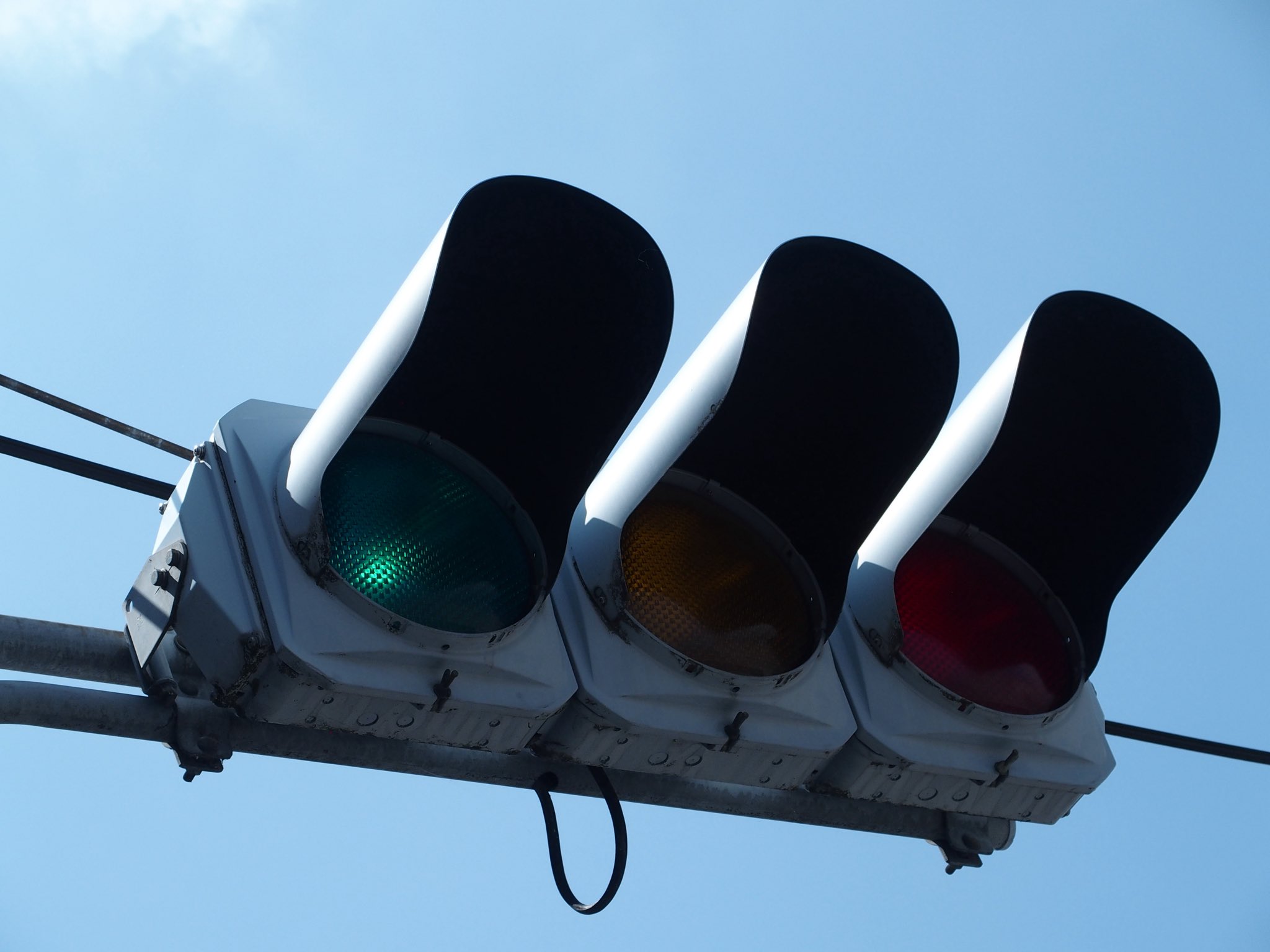 たく　　他の方とは取引いたしません ネット関係に詳しい方に質問です。こちらの取引所は詐欺でしょ