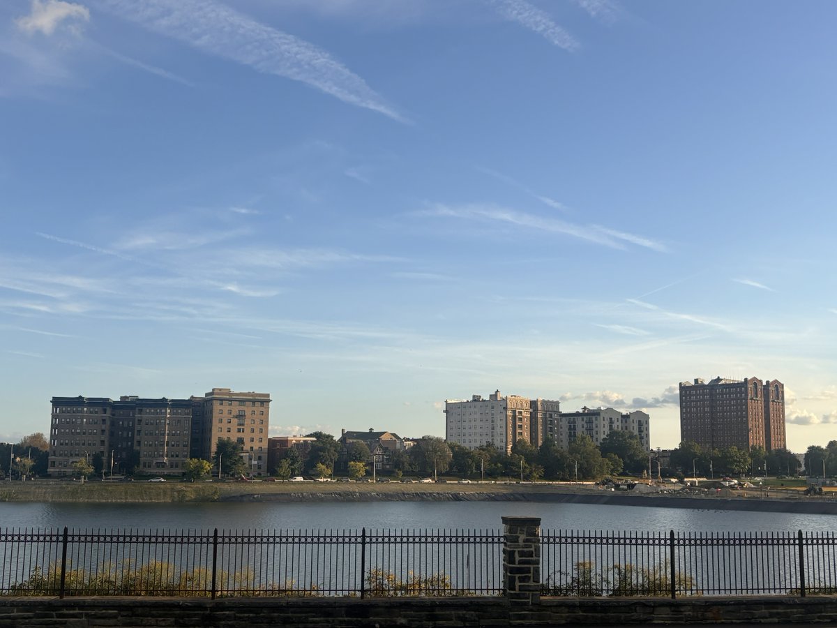 afronews's tweet image. Clean Community Challenge rekindles Baltimore’s neighborhood spirit
By Andrea Stevens, AFRO Staff Writer
ow.ly/ll0B50XeRSZ

#cleancommunitychallenge #baltimorepride #beautificationprojects #cleanblockprogram #communityempowerment