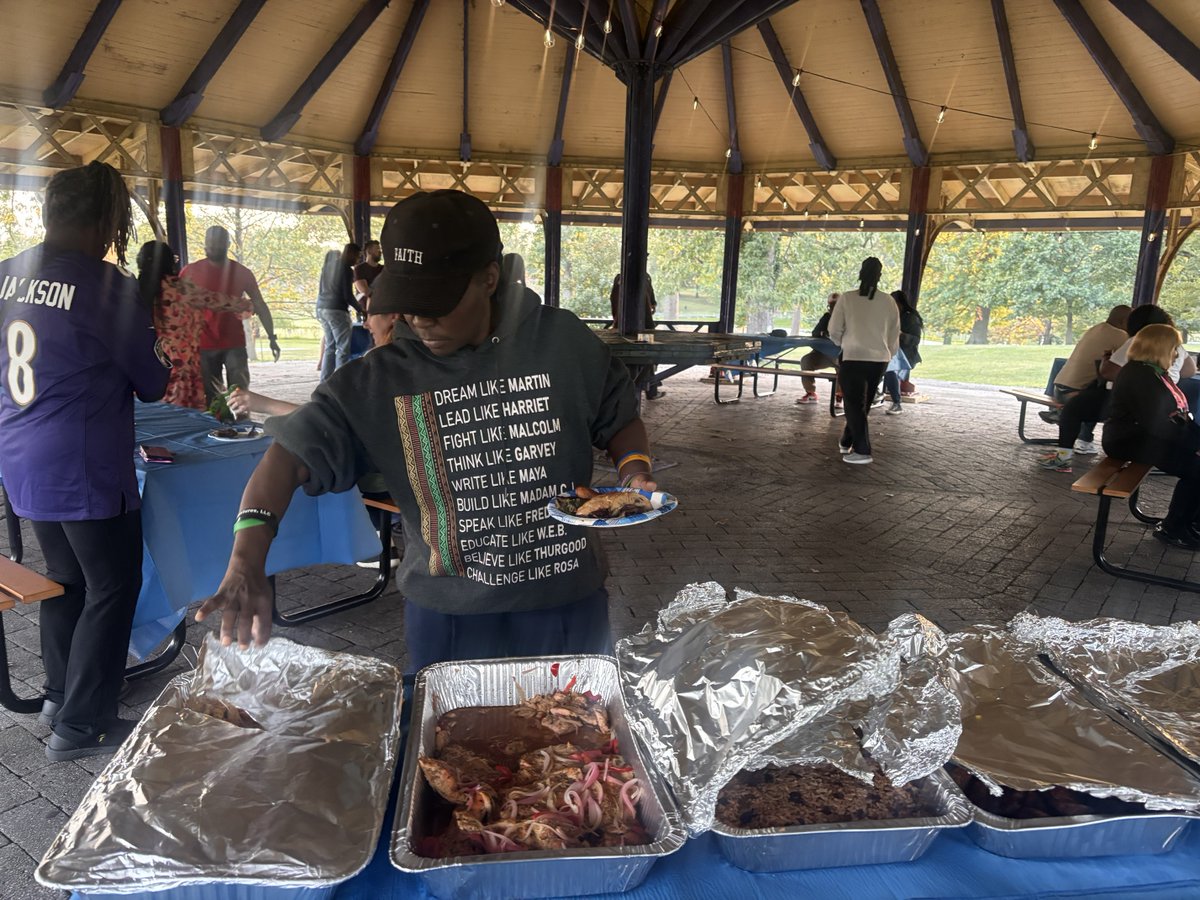 afronews's tweet image. Clean Community Challenge rekindles Baltimore’s neighborhood spirit
By Andrea Stevens, AFRO Staff Writer
ow.ly/ll0B50XeRSZ

#cleancommunitychallenge #baltimorepride #beautificationprojects #cleanblockprogram #communityempowerment