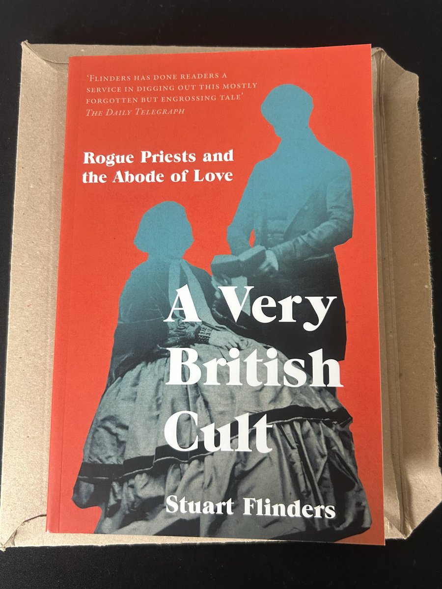 Sarah Colledge tweet media