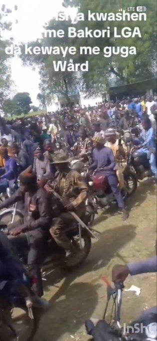 Topzico16032's tweet photo. @BenHundeyin Please, restrict these people too from killing, raping and burning the house of innocent Nigerians. That’s also the duty of the police force. https://t.co/m0g69ekDvL