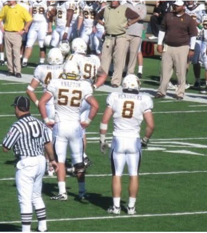 Gabe_Knapton's tweet image. Wow!! 16years ago to the day!! Myself and @CoachBHen waiting for the play call!! Big @GB_CoachMont in the back dialed in!! Great group!! Hell of a time!!

@wyo_football #rideforthebrand #cowboytough #differentbreed
