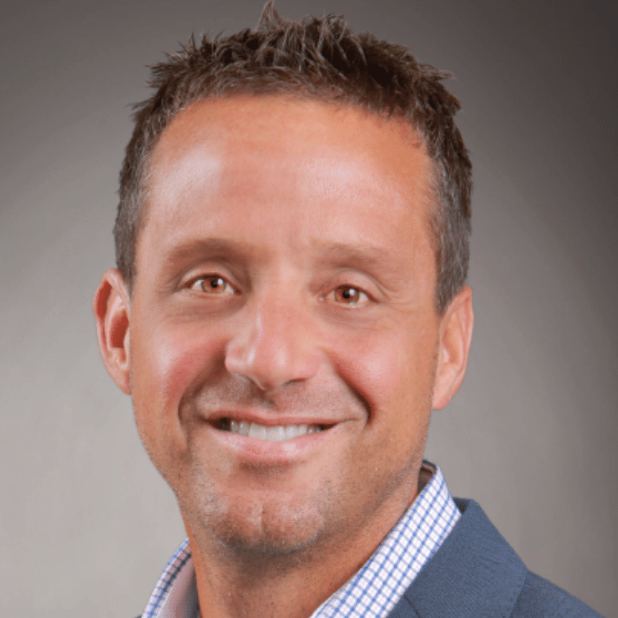 ⚙️ Meet Our COO – Mike Castellitto

As Partner and Chief Operating Officer, Mike Castellitto plays a key role in leading Broad Reach Retail Partners’ daily operations, from property management and capital improvements to construction, development, and business growth.