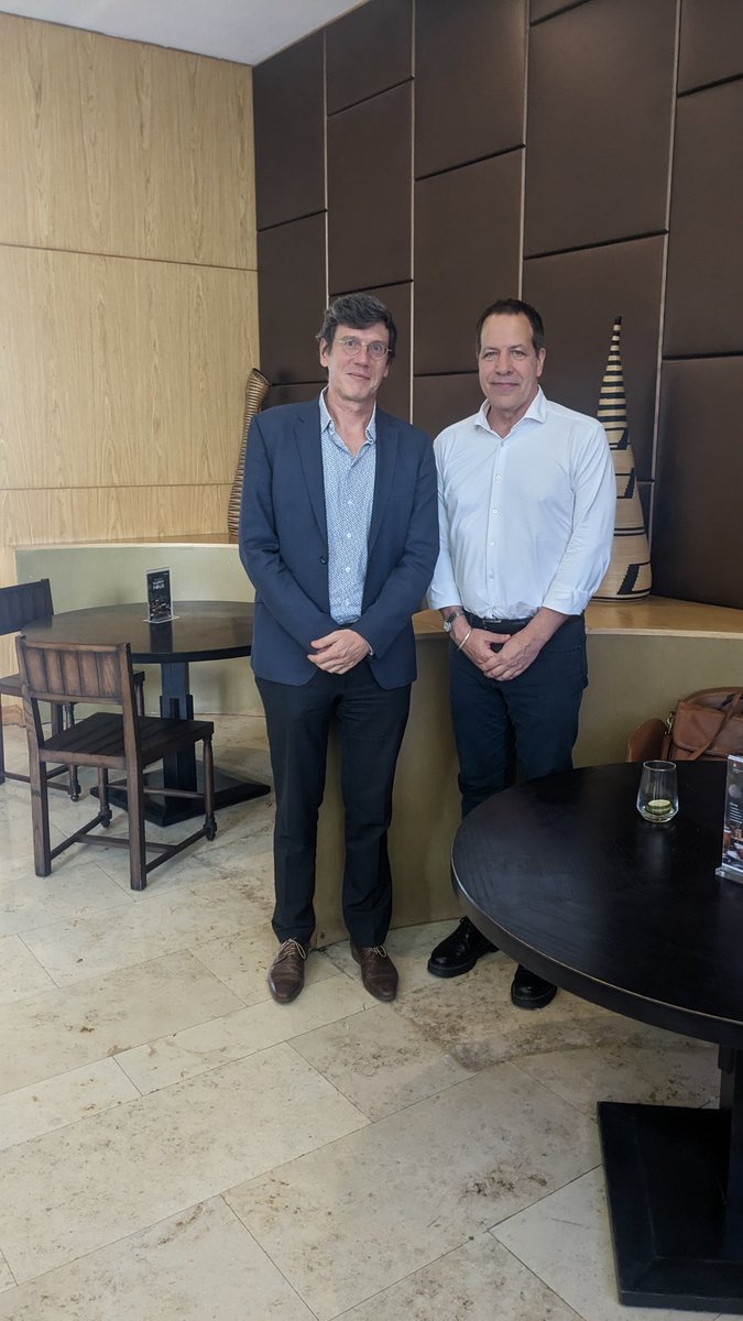 OCOT_CF's tweet photo. Today, #OCOT team met with #MichealDougherty the director of communication outreach and engagement at @CIFOR_ICRAF, to exchange insights on our respective work and explore potential areas of mutual interest.
@wcagroforestry @Uni_Rwanda @elianeubalijoro @stefaninkigali https://t.co/ZhJoXmSnvA
