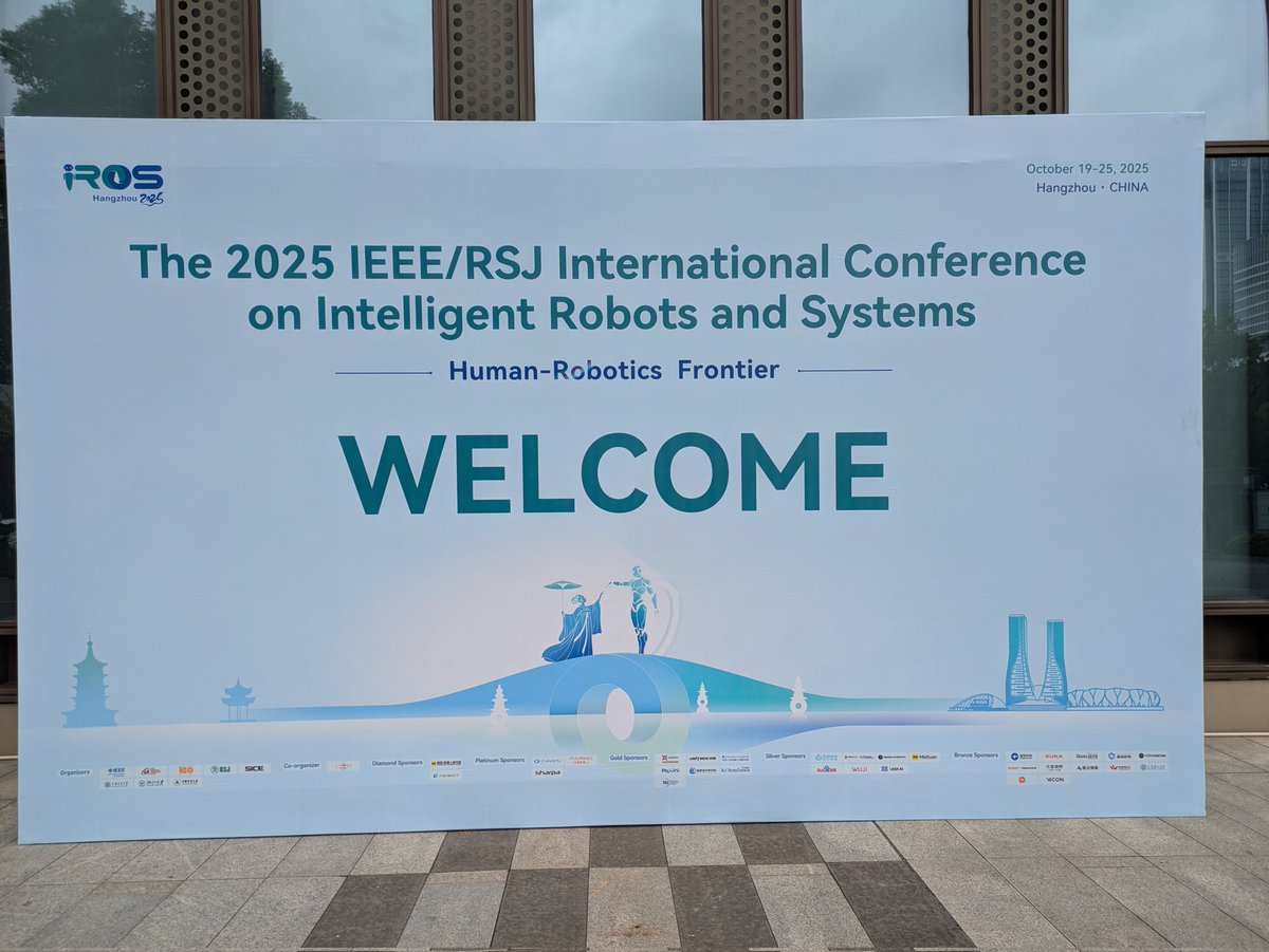 2年ぶりにIROS来ました(私の発表はワークショップだけですが)。
肌感覚ですが、中国人参加者が80%くらいで、日本人参加者は5%もいかなさそうな感じでした。
私も最近あまり研究してないので偉そうなことは言えないですが、さすがにちょっとまずいのでは…
と感じました。