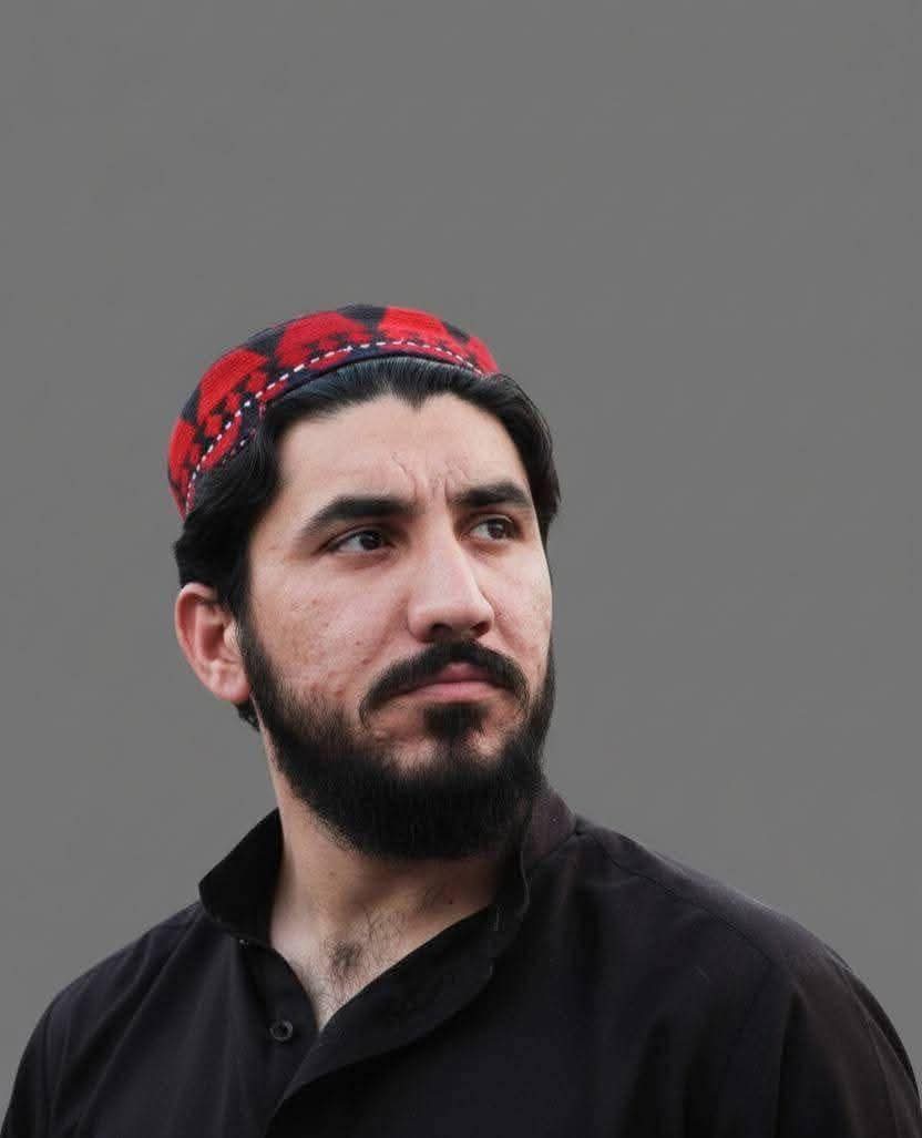AdnanWxr's tweet image. پشتون قوم اپنے رہبر کے ساتھ کھڑی ہے۔
#ManzoorPashteenSymbolOfResistance