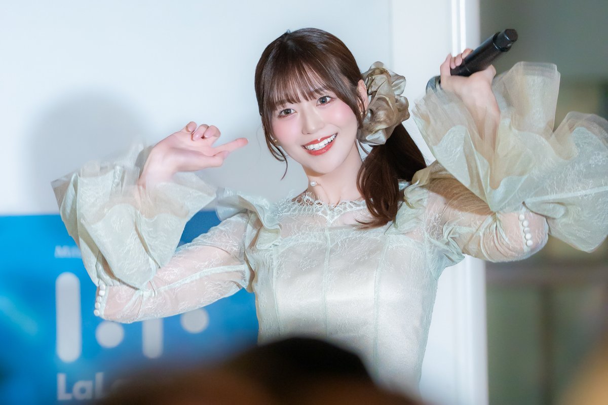 2025/10/19
Rain Tree 3rd デジタルシングル
『好きだよとどっちが先に言うのか？』リリースイベント
@ ららぽーと新三郷スカイガーデンみどりの広場
#レインツリー #新野楓果 さん
<a href="/RainTree_RT/">Rain Tree</a> <a href="/niino_fuka/">新野 楓果</a> 
#ニイといっしょニイよ