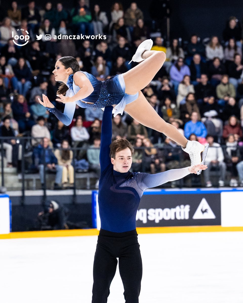 InTheLoPodcast's tweet photo. #MariaPavlova / #AlexeiSviatchenko 🇭🇺 win a bronze medal 🥉 with a total score of 192.76! They skate to Without You for their free skate 🎶 https://t.co/EbNd1vgHYc