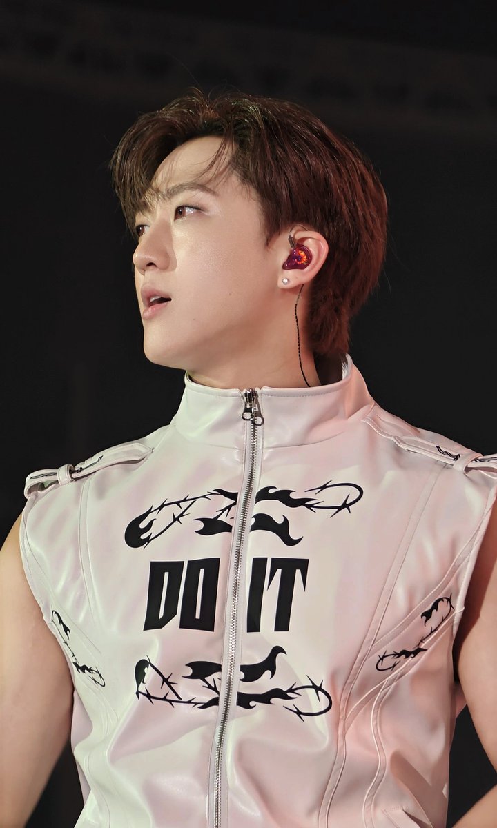 123456🦐 tweet media