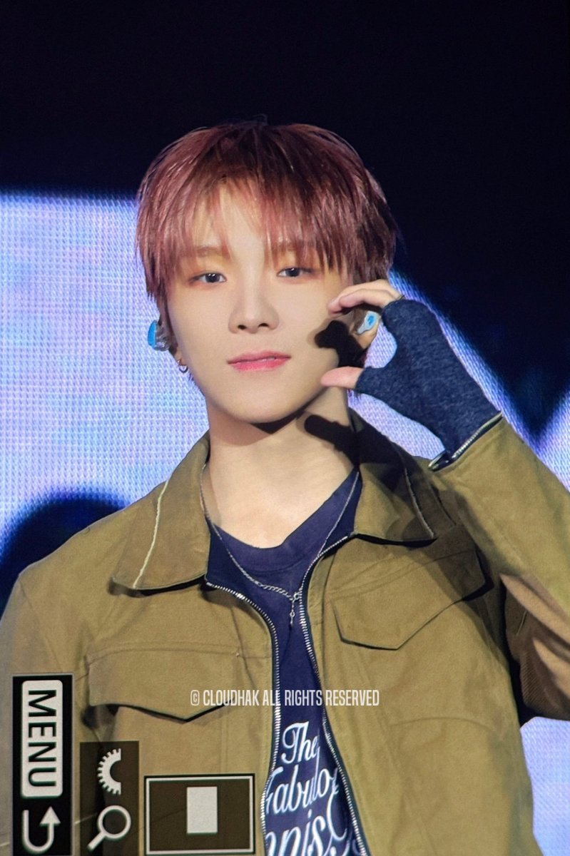 251020

#운학 #WOONHAK #ウナク
#BOYNEXTDOOR #보이넥스트도어