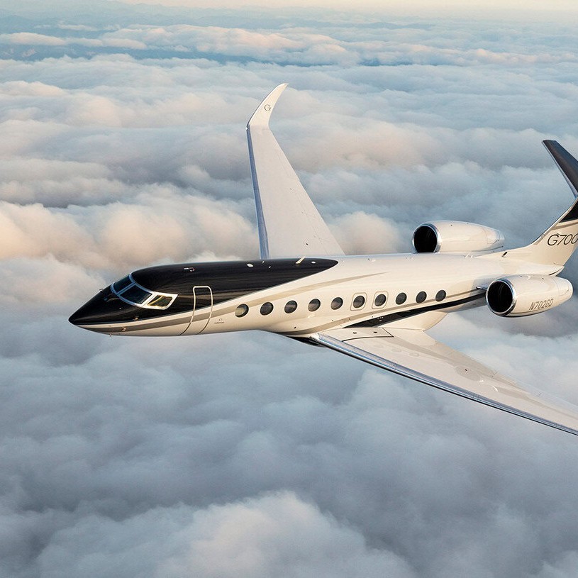 factpostnews's tweet image. New reporting reveals the Coast Guard plans to spend $200 million on 2 private jets to be used by Kristi Noem and other top DHS officials.