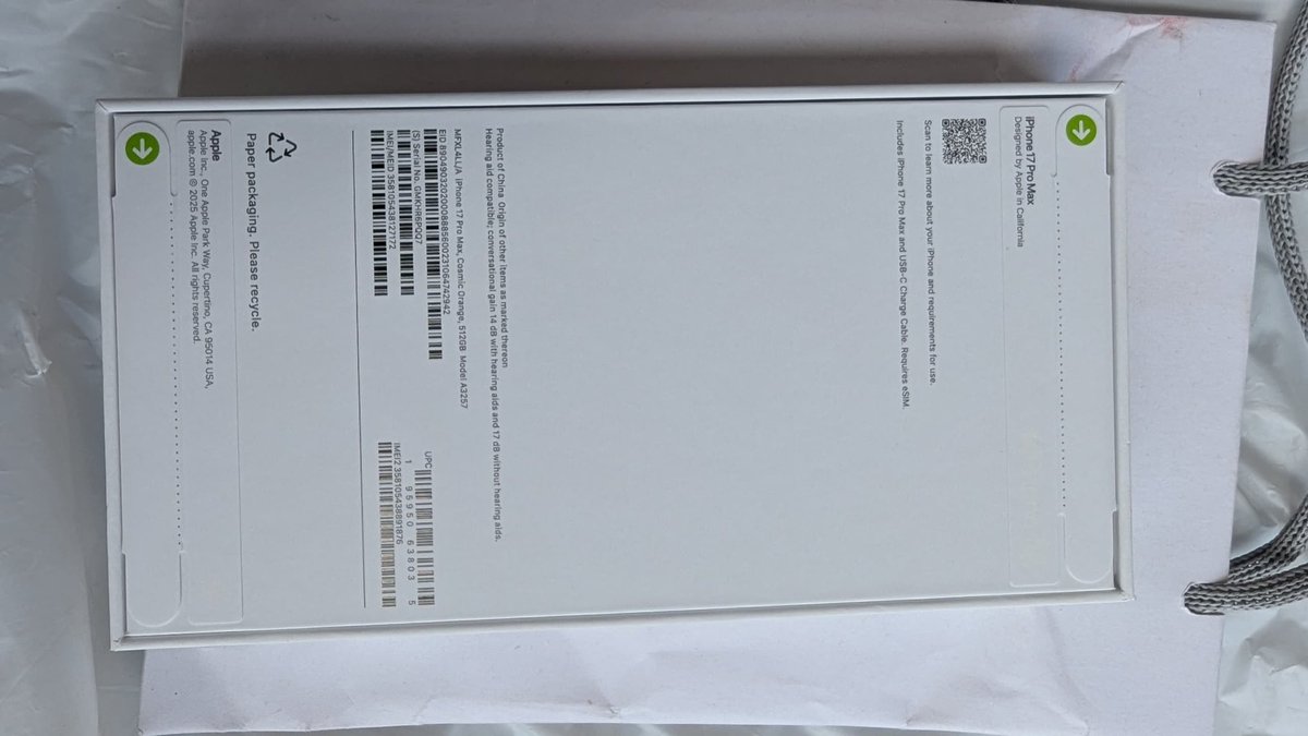 Bigwavee00's tweet image. I’ve these two iPhone 17pm,512gb for sale
Available as seen
Swift & Nationwide delivery 🚚
Price: 2.9M
Pls RT…