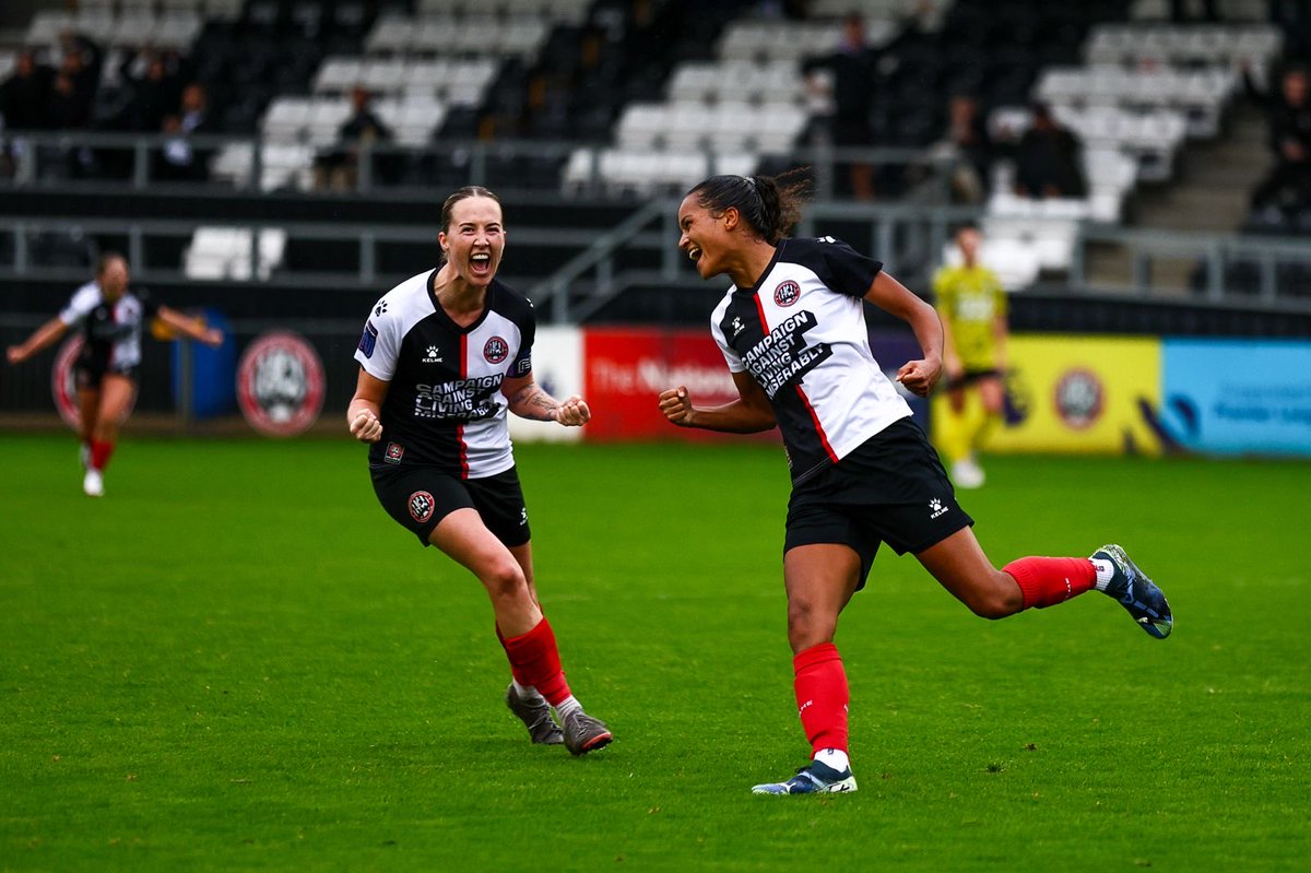 FAWNL's tweet image. Celebration station 🚂

#FAWNL Cup and Plate victories deserve the hype 🎉