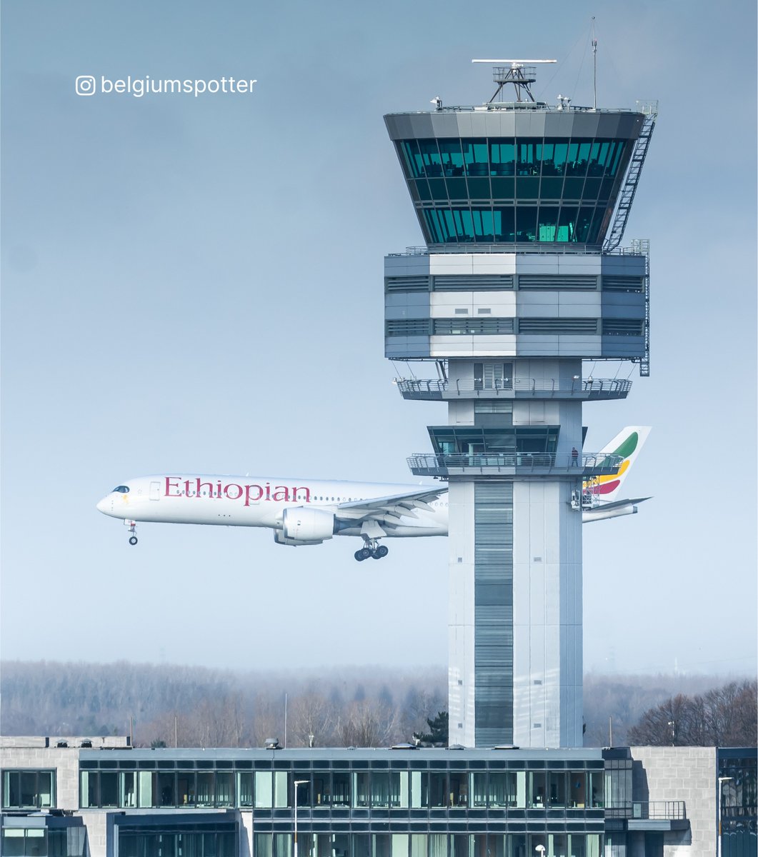 Airbus's tweet image. From taxi to take-off to touch down! 🛬
Today we celebrate the unsung heroes who work night and day helping make air travel safe at airports all around the world. 🌍 Happy International Day of the Air Traffic Controller #ATCO
