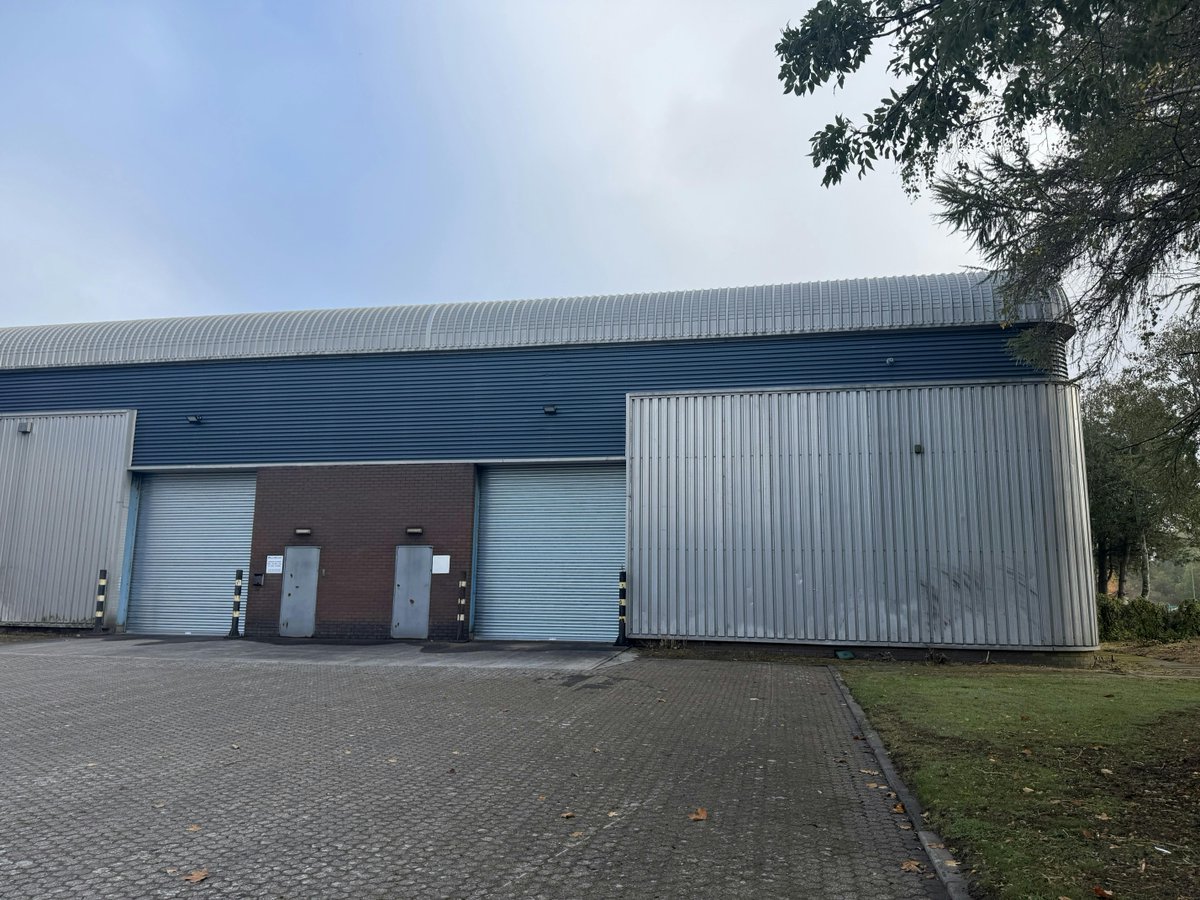 Now Available: Industrial Unit with Ancillary Offices To Let in Consett. Up to 11,302 sq ft. #Consett #ToLet #IndustrialWarehouse #SandersonWeatherall m.search-prop.com/industrial-uni…