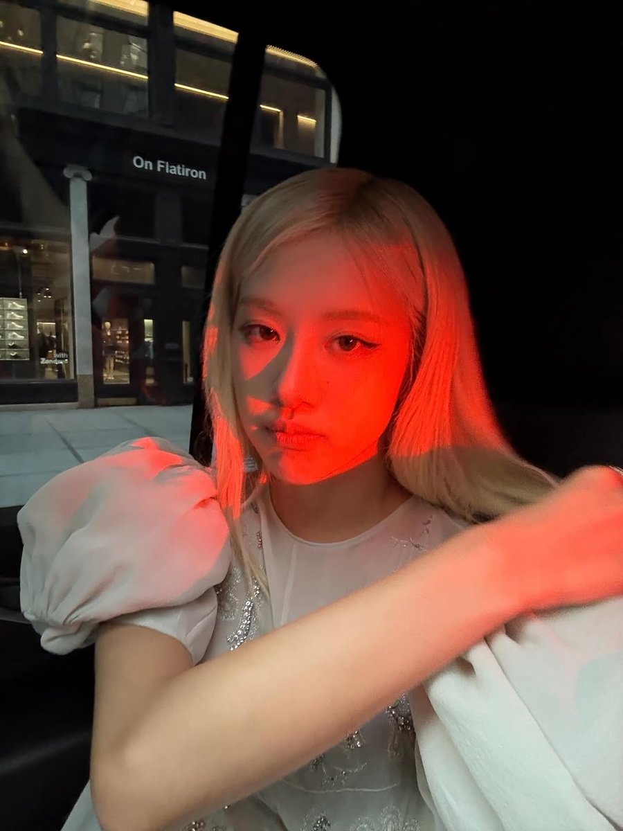 🚨 NUMBERONES, PLS participate &amp; engage to help clear ROSÉ’s searches!

REPOST &amp; REPLY

Rosé Blackpink
Rosé rosie
Rosé APT.
Rosé number one girl
Rosé toxic till the end
Rosé Deadline
Rosé Saint Laurent
Rosé Tiffany and Co.
Rosé Rimowa
Rosé YSL beauty
Rosé Puma

#ROSÉ <a href="/numberoneHQ/">numberoneHQ</a>