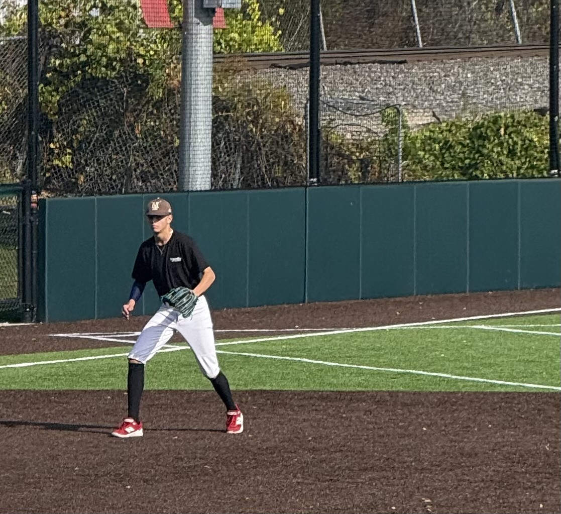 Topher_BB's tweet image. Awesome Day!

Thank you @CoachMoMIT and your @MIT_Baseball staff for a great experience at smartballcamps.com

Solid day hitting, fielding (2B,3B, LF), retired four batters on the mound. 

#WinStudyRepeat
#TwoWayPlayer
@NJrisingrebels
@McNair_Cougars