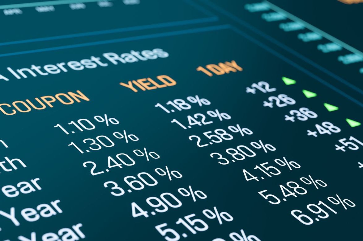 The lure of junk bonds. Money expert Gordon Pape on the reward potential of high-yield bonds but at high risk: bit.ly/4oyPI8R