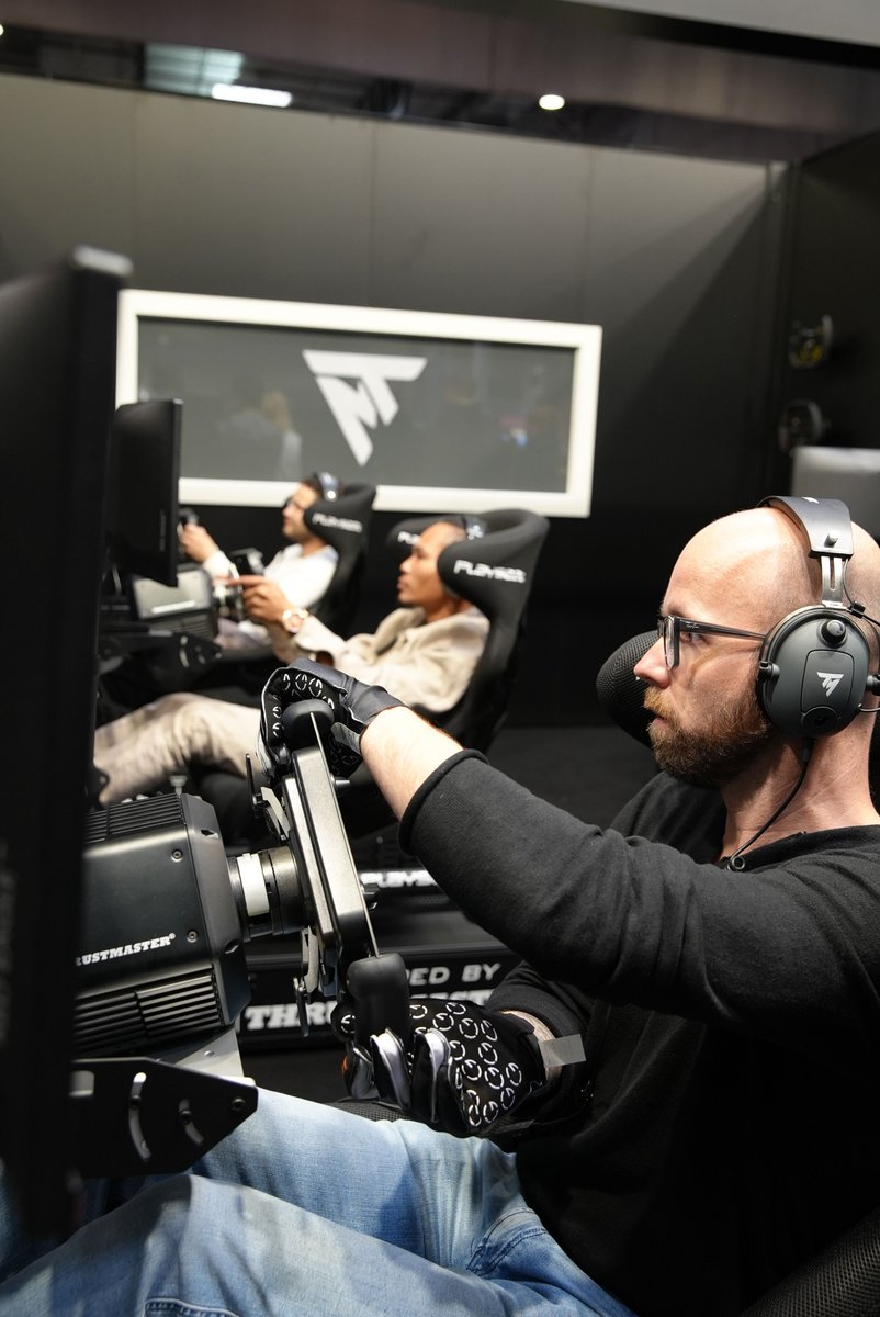 We’re slowly heading back from <a href="/SimRacingExpo/">SimRacing Expo</a>, tired but with stars in our eyes 🤩
Thank you for stopping by to meet us and discover the next chapter of our ecosystem!