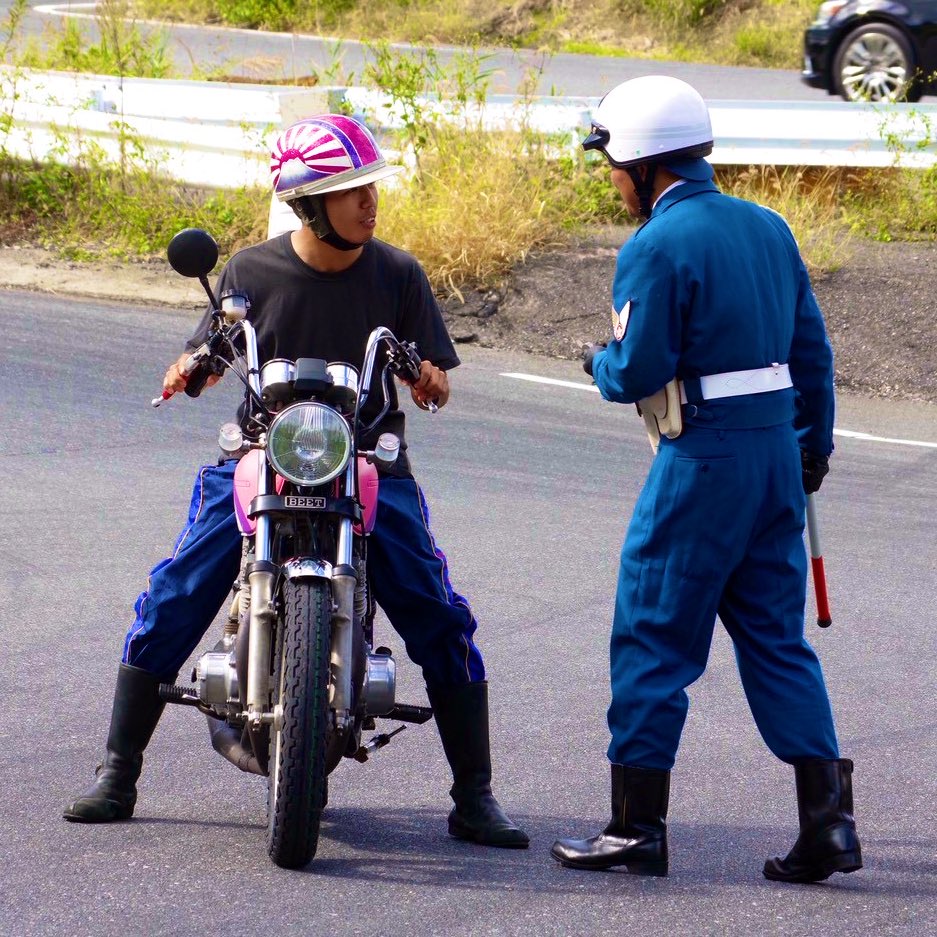 SAITOKAI_FILM's tweet image. 停めてもらいました笑

突破したんで切符は切られてないです♨️