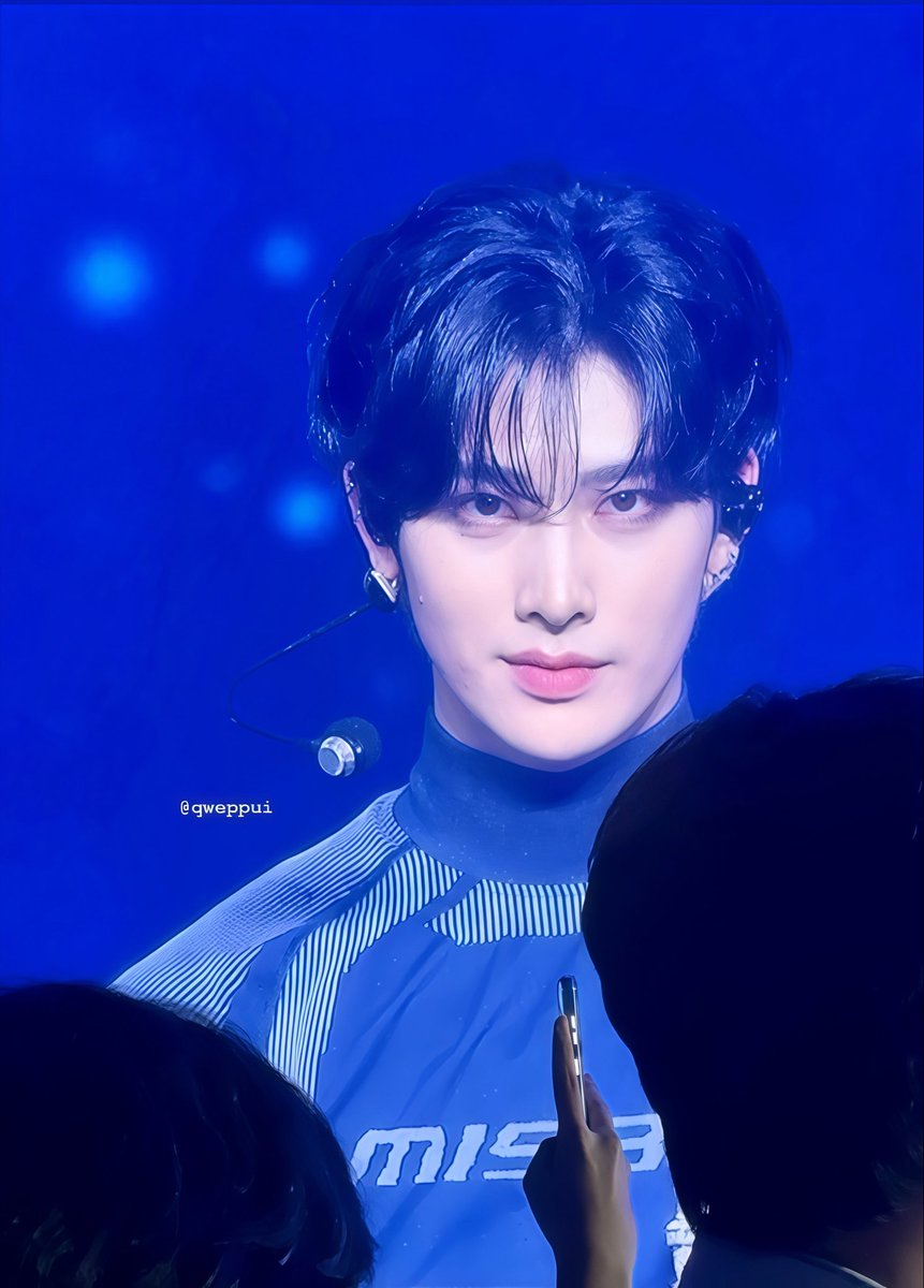 rickyIover's tweet image. i’ve been staring at this ricky pic for a while now just admiring his immaculate beauty