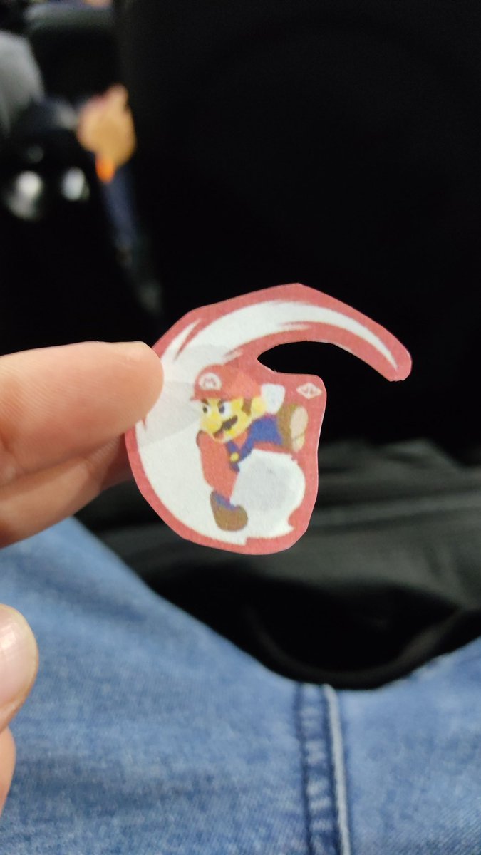 TuMadreEsMia592's tweet image. Bueno, se hizo lo que se pudo 
Quedé 9no en el Nacional, que con sus más y sus menos, disfruté bastante 
Wins sobre Kryss, Braal y Zoroark 
Perdí contra Styx y Hm 🤕
Uno de mis detalles favoritos fue que me regalaron un icon de Mario antes del torneo 😭
GGs a todos