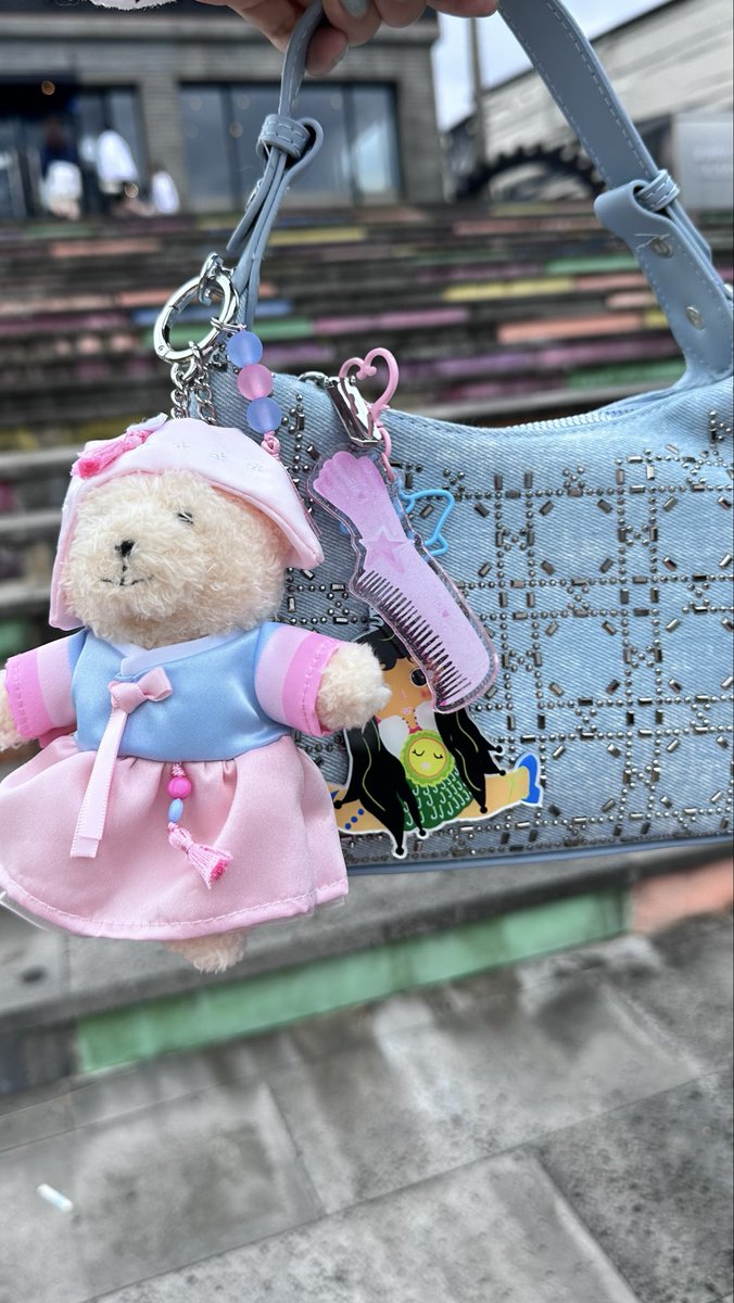 yongzhang0104's tweet image. Teddy and Luna