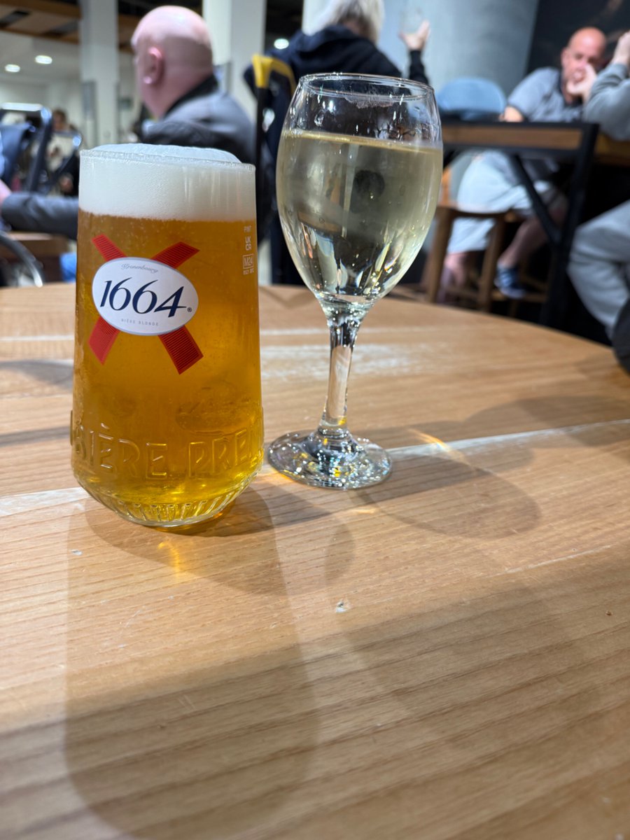 Nothing like a couple of beers before your flight. Off to Budapest for a few days. Looking forward to it.