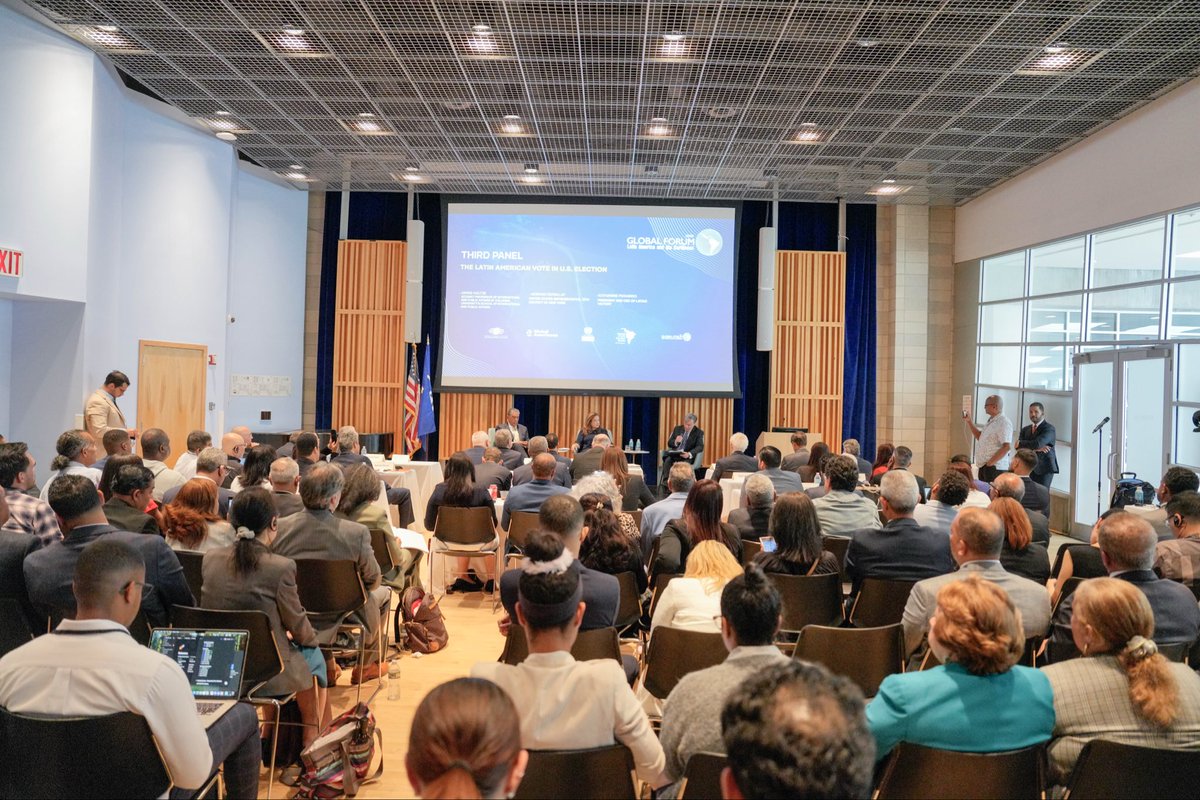 Few days in #NYC at <a href="/Columbia/">Columbia University</a> for the Global Forum Latin America 2025 with some smart people talking about the hard stuff.

Thanks @Funglode for having me moderate—learned a ton, left with more questions, which feels about right for the times we're in. 🌎

#GlobalForum