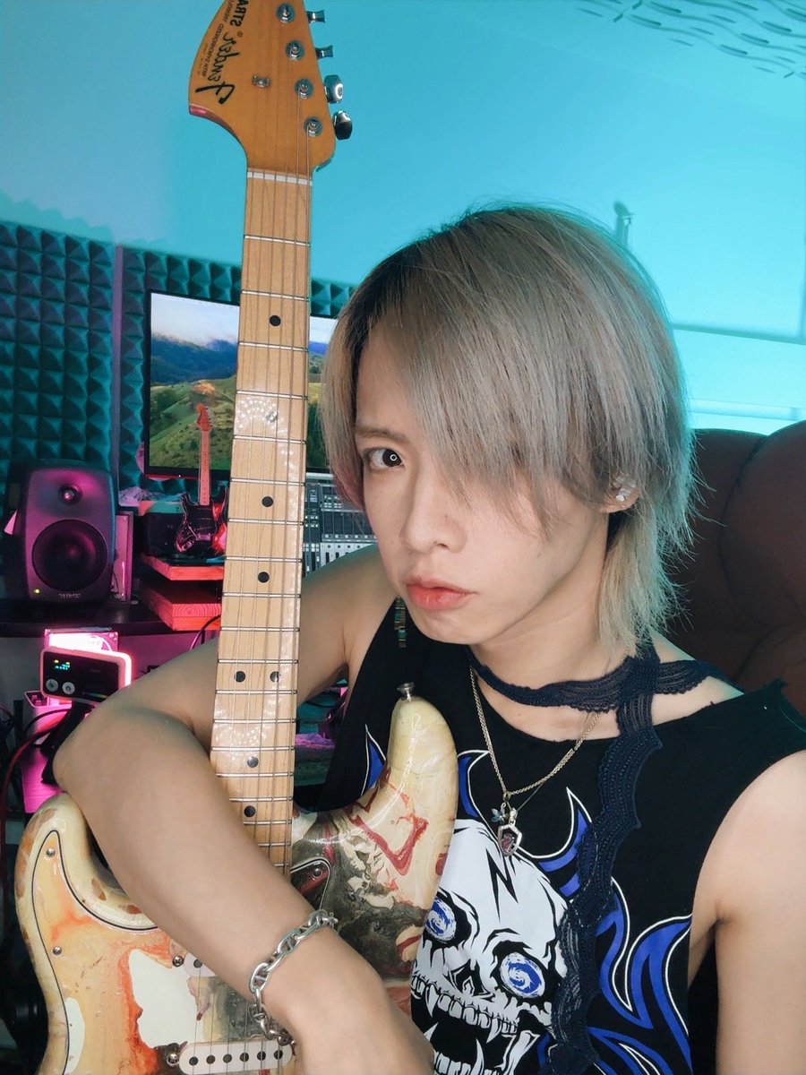 HIROTO Next▶️12/12 .29🧊ALICE NINE.🧊 (@hrt_A9) / Posts / X