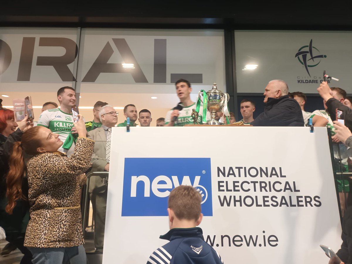 larry malone tweet media