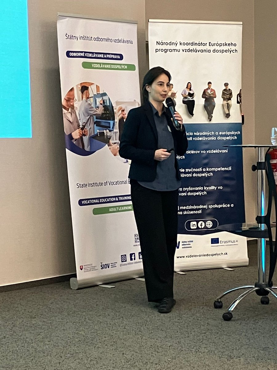 aontas's tweet image. Our European Projects Coordinator, 𝗟𝗮𝗿𝗶𝘀𝗮 𝗦𝗶𝗼𝗻𝗲𝗿𝗶𝘂, represented AONTAS at a national adult learning conference in Bratislava 🌍. She shared inspiring Irish NEAAL examples showing how learning thrives beyond classrooms! 📚 

#AdultLearning #NEAAL #CommunityEducation