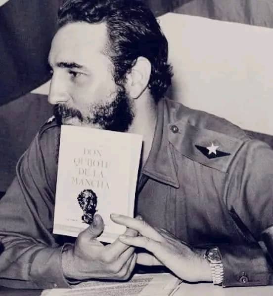 "Una Revolución sólo puede ser hija de la cultura y de las ideas" #CubaEsCultura 🇨🇺 #100AñosConFidel ❤️ #LaHabanaDeTodos