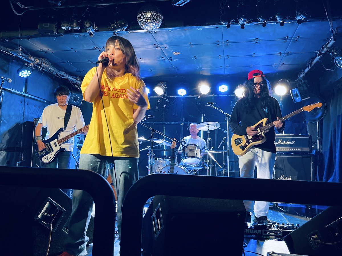 KaedeWassy's tweet photo. 久々のShow Boat🔥
お目当ては👉斉藤めい（バンド）！！
キャッチーで心地いいロックサウンドに釘付け🎸
本当に最高でした✨
最後にたくさんお話しできて嬉しかった☺️ 優しみ💫 https://t.co/dr6OzLU6r1
